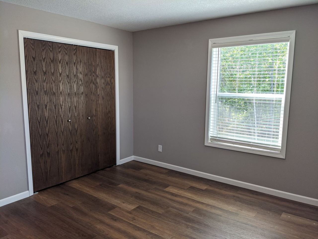 Ironwood Apartments - Photo 7 of 12