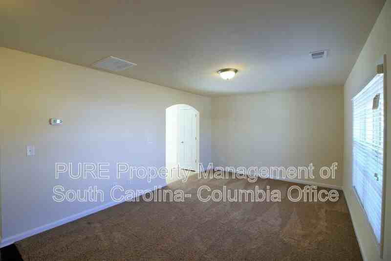 410 Finch Ln - Photo 7 of 34