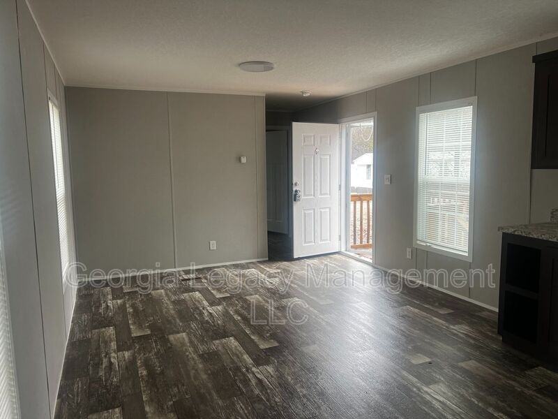 189 Mason St #8 - Photo 3 of 11