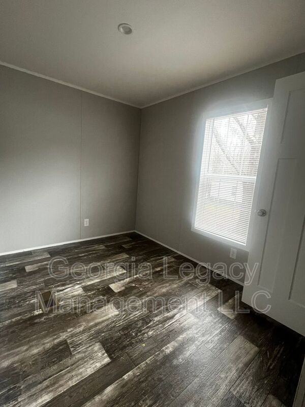 189 Mason St #8 - Photo 5 of 11