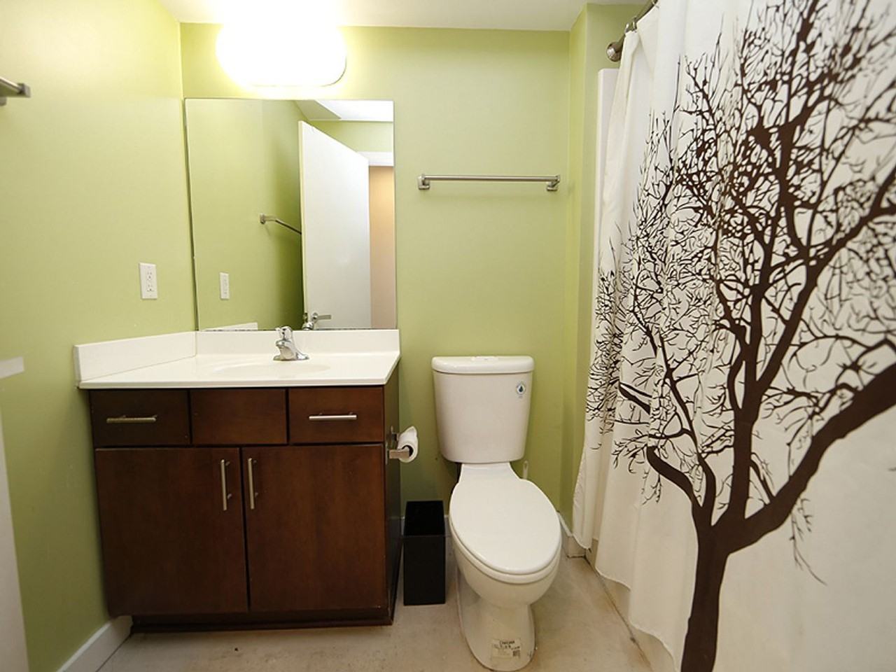 807 E Main St - Photo 5 of 44