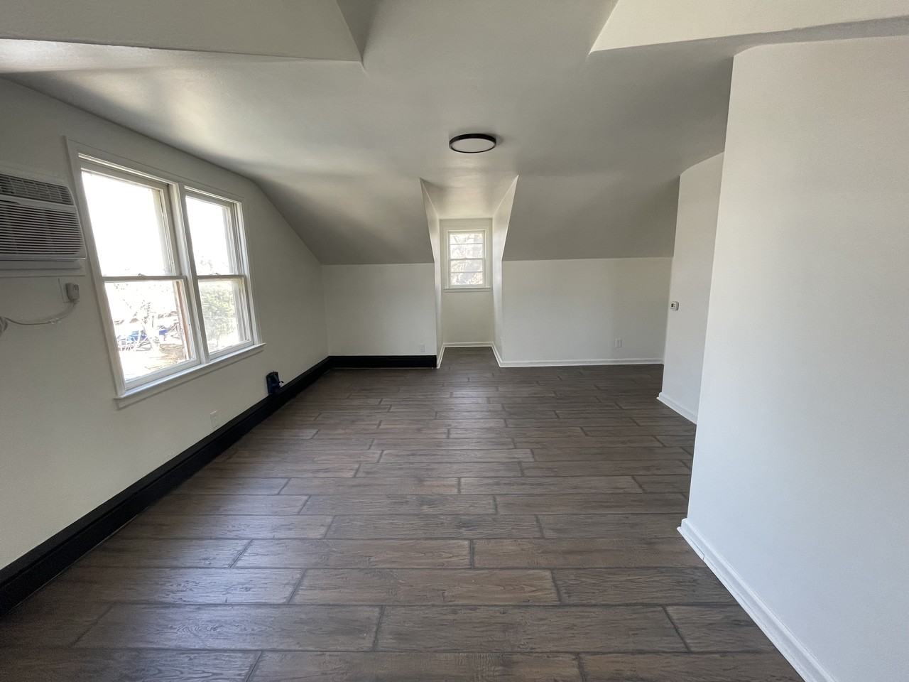 1120 23rd Street #E - Photo 5 of 15