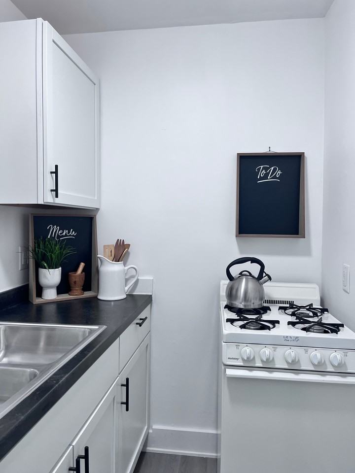 1082 21st Street #103 - Photo 7 of 16