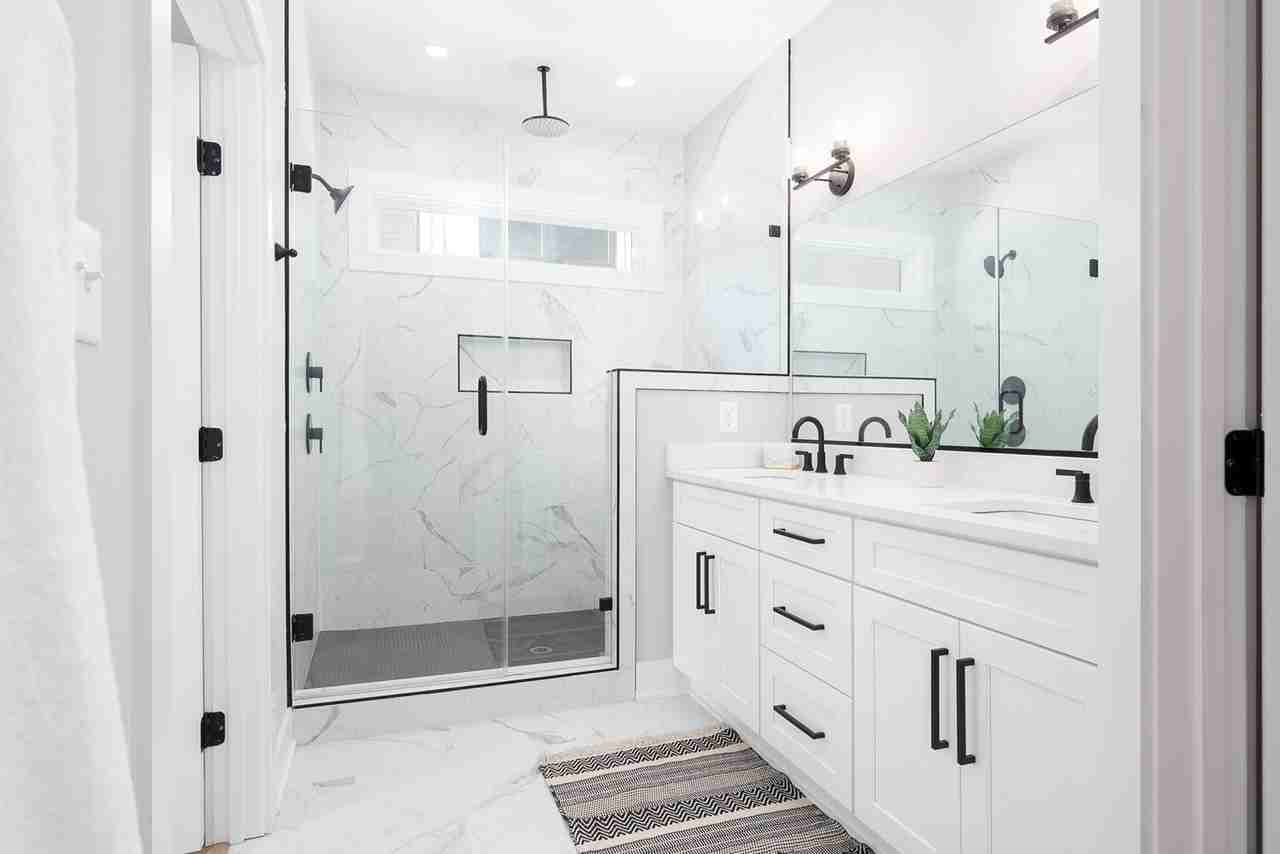 122 Bentley Grove Way - Photo 2 of 18