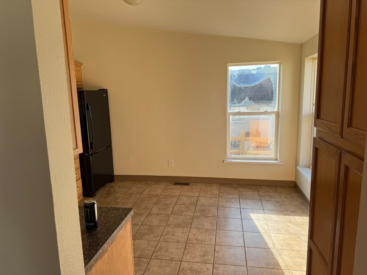 310 N Hayden St - Photo 3 of 6