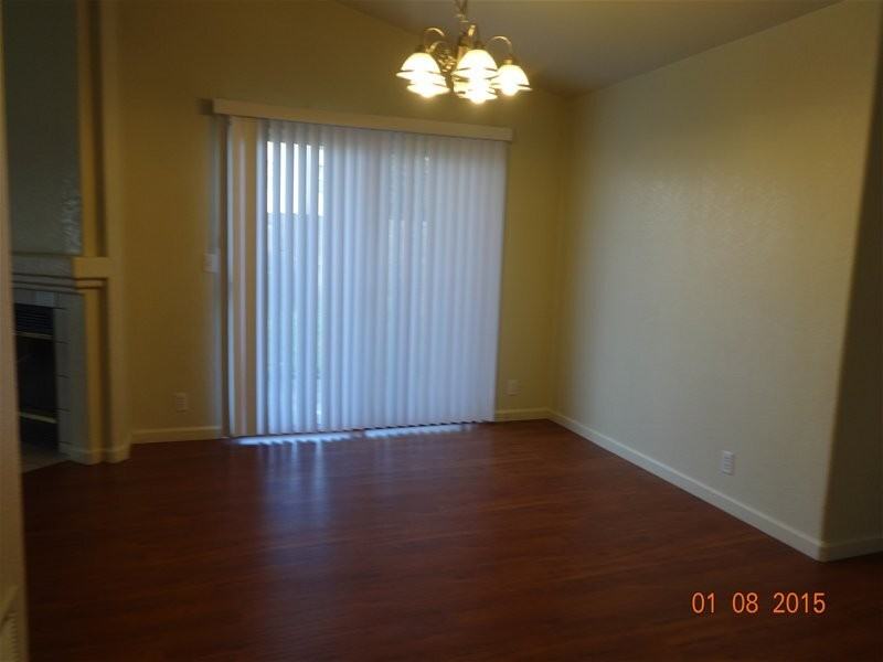 954 Crisp Drive - Photo 3 of 9