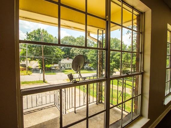 739 81st Street South - Photo 7 of 40