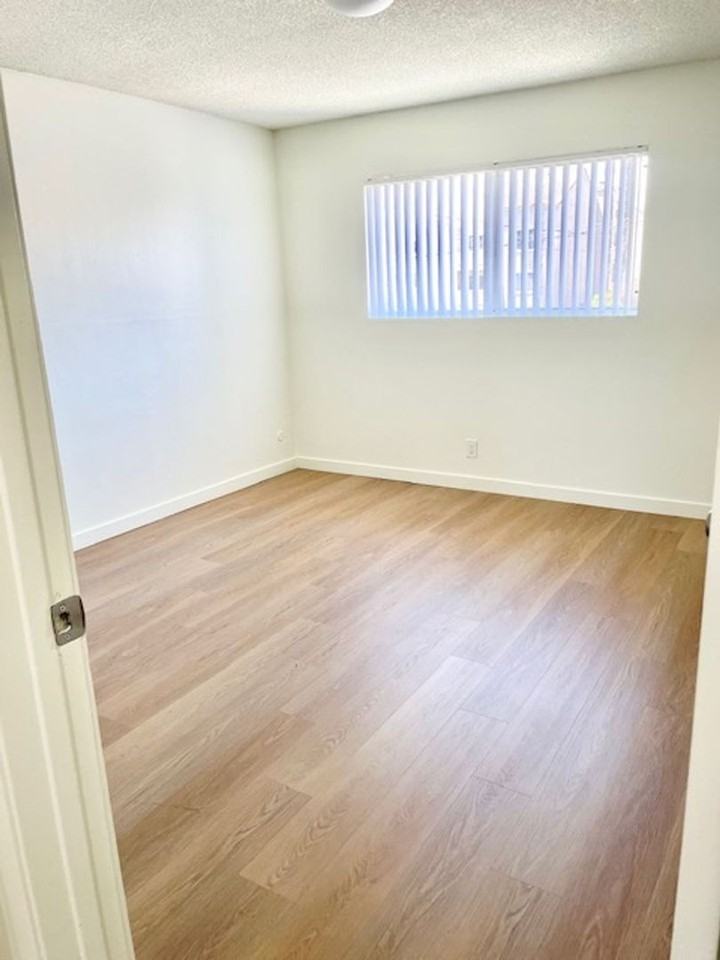 The Heritage Apartments - Photo 3 of 16