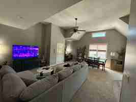 featured image of 2100 Cherry Hill Dr