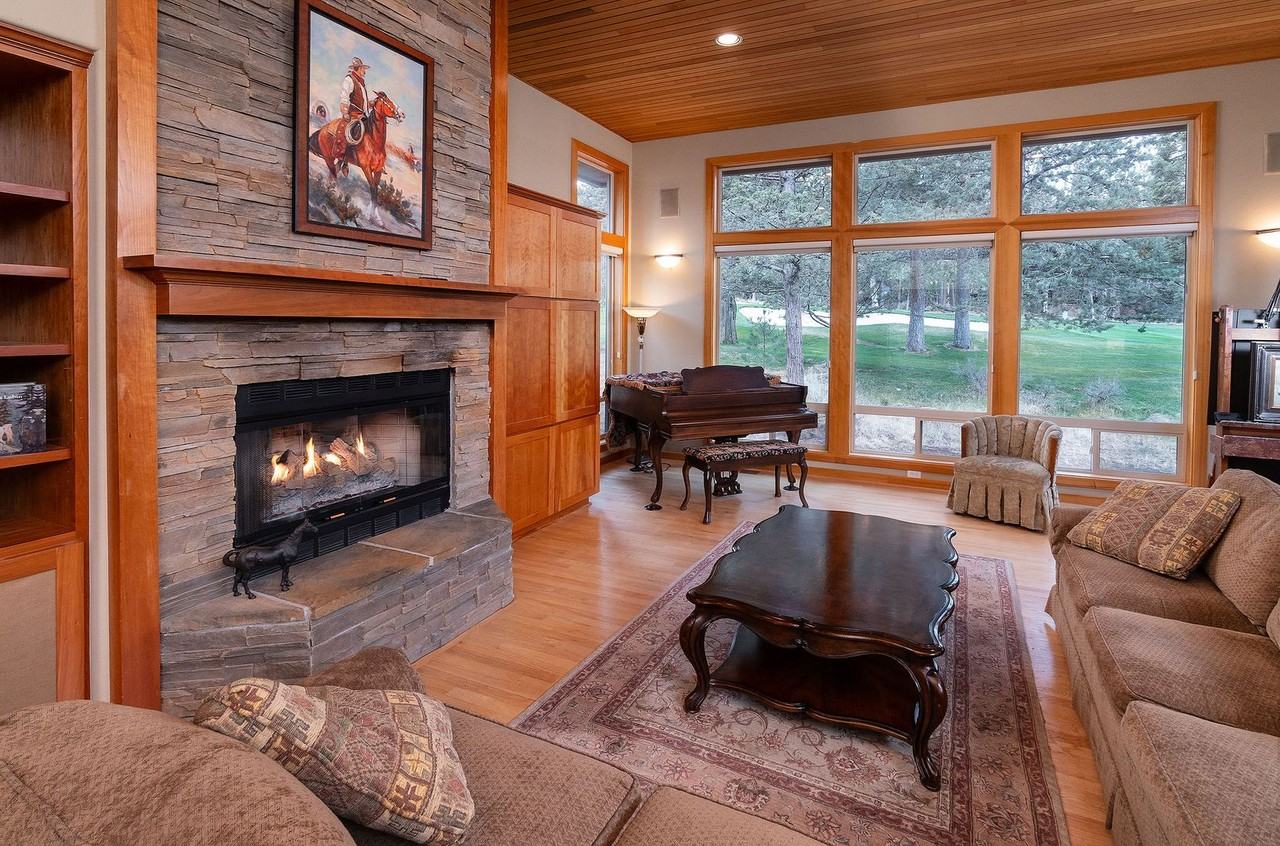 3361 Nw Mccready Dr - Photo 5 of 26