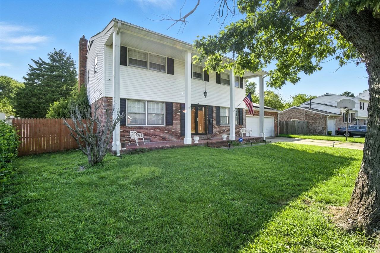 24 Bohnert Dr - Photo 2 of 42