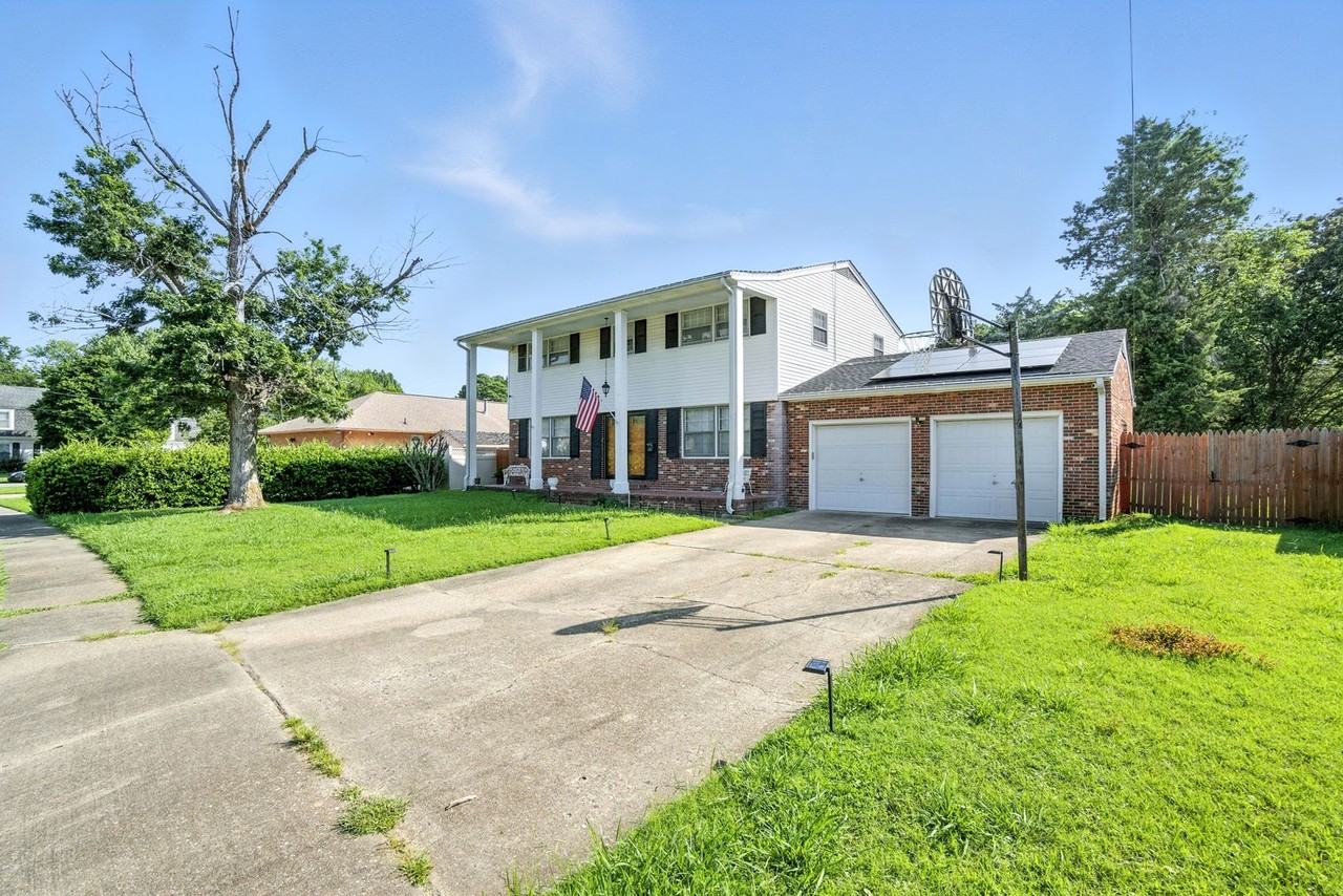 24 Bohnert Dr - Photo 3 of 42