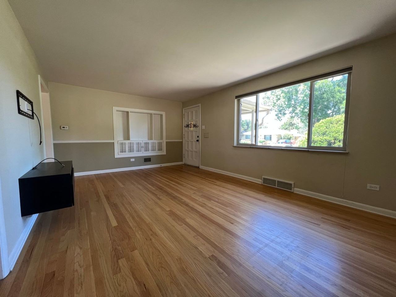 4798 E Colorado Ave - Photo 7 of 29