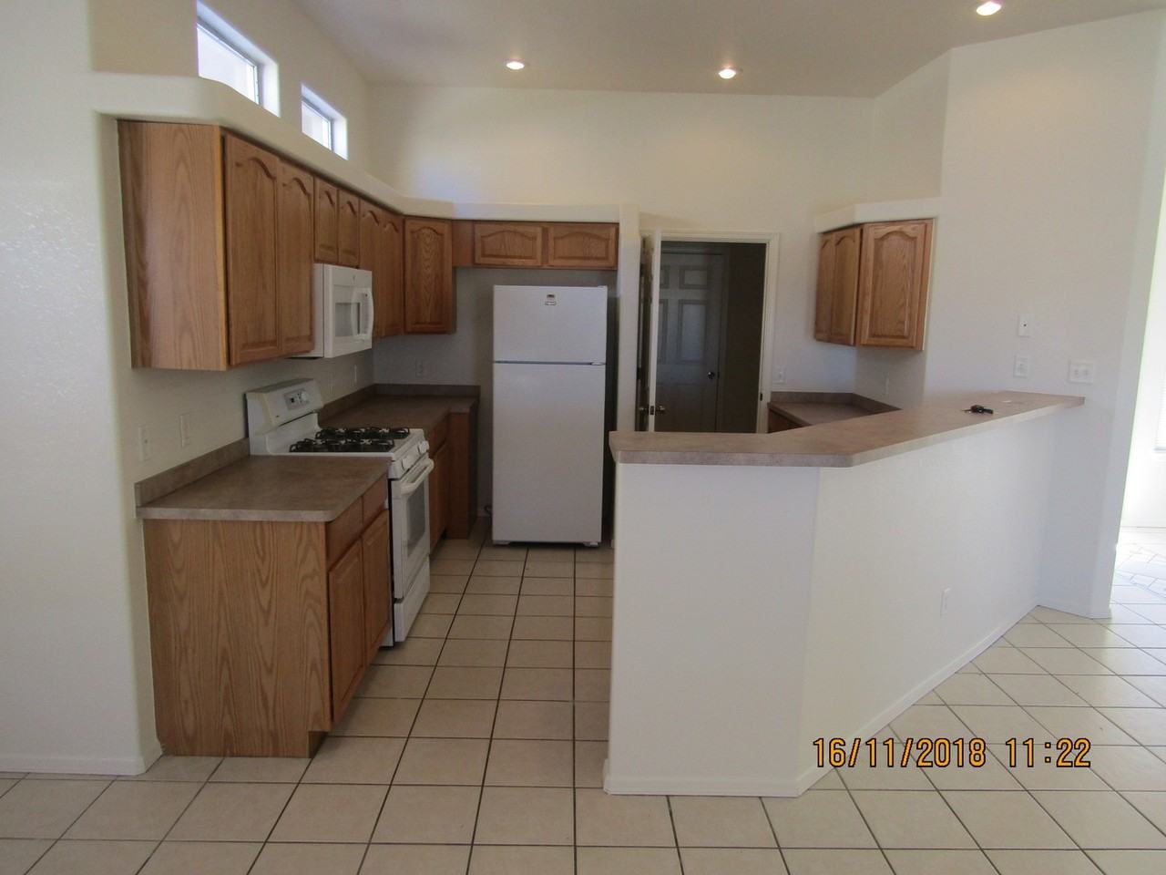 2203 Santo Domingo Ave - Photo 6 of 21