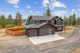 3895 W Cliffside Ln - Photo 1 of 1