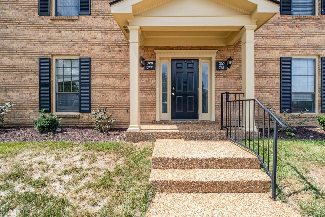 757 Fox Ridge Drive - Photo 2 of 21