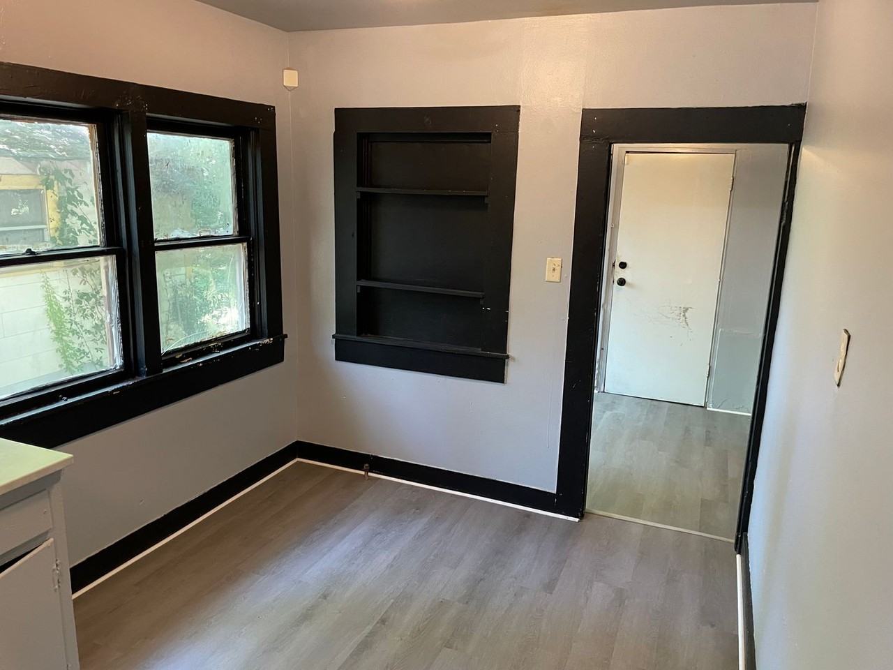 3224 Jackson St - Photo 6 of 14