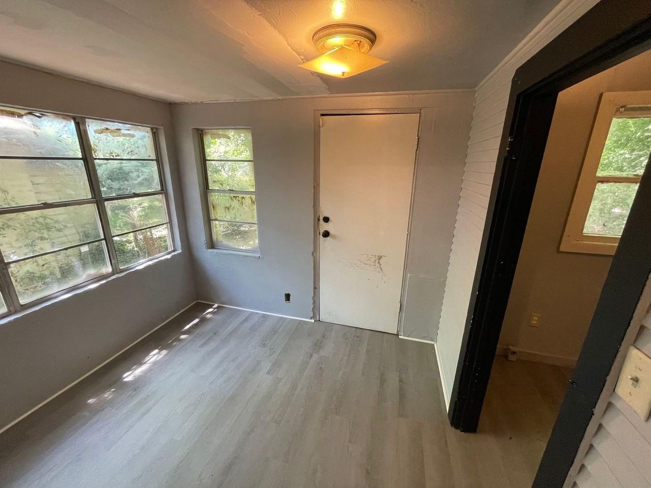 3224 Jackson St - Photo 7 of 14