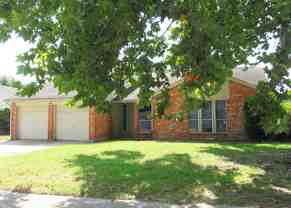 18831 Droitwich Dr - Photo 1 of 1