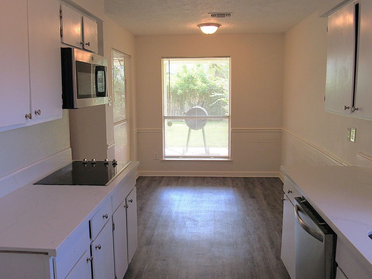 18831 Droitwich Dr - Photo 6 of 21