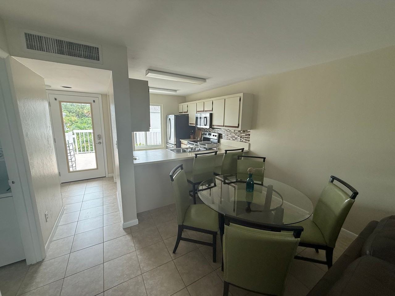 2233 2233 San Marco Rd Estuary Condo Bldg 5 #203 - Photo 6 of 21
