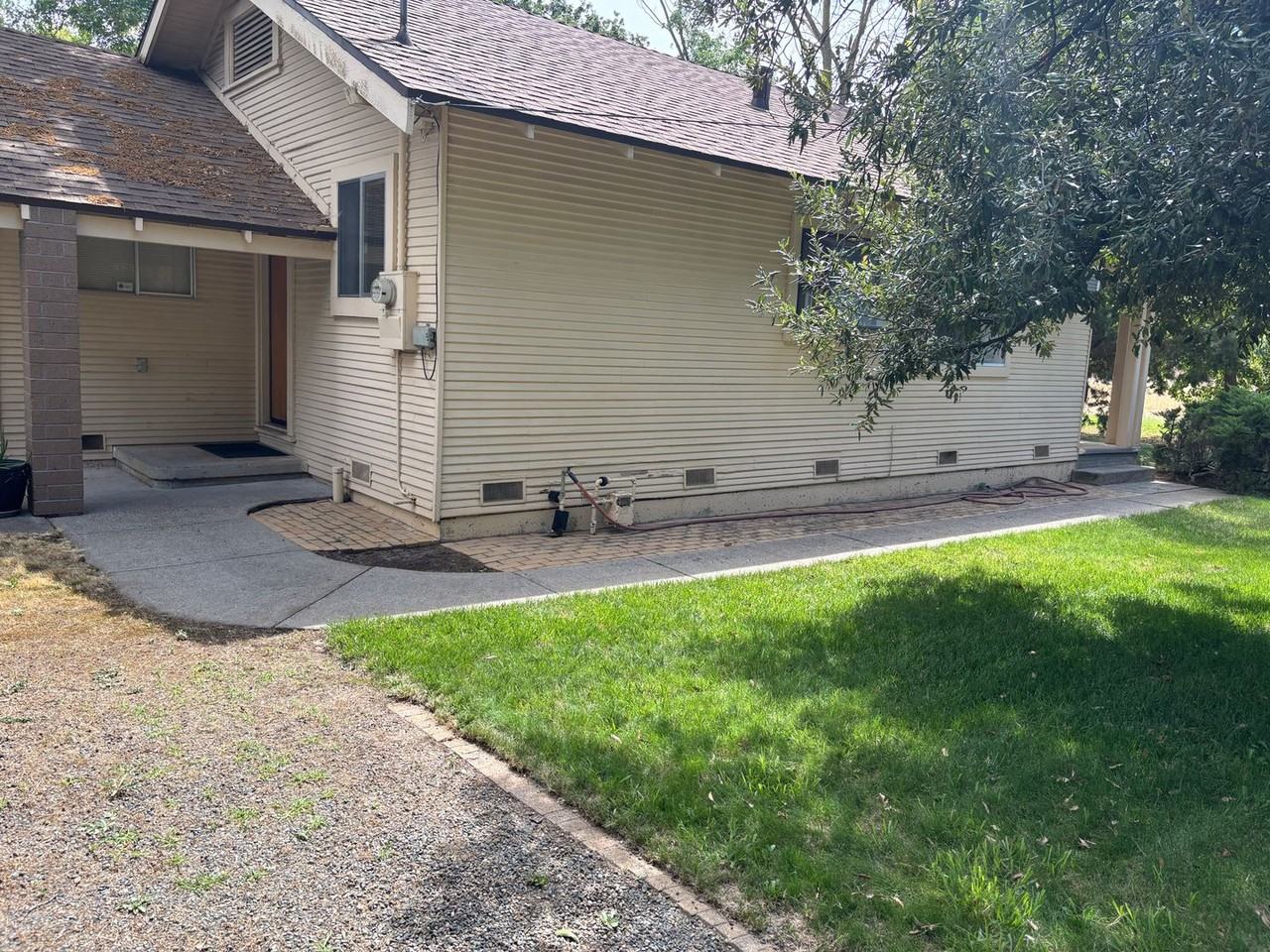 8411 Feickert Ranch Pl - Photo 2 of 19