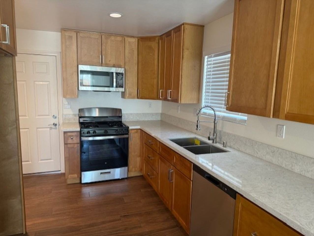 52300 Avenida Obregon - Photo 4 of 11
