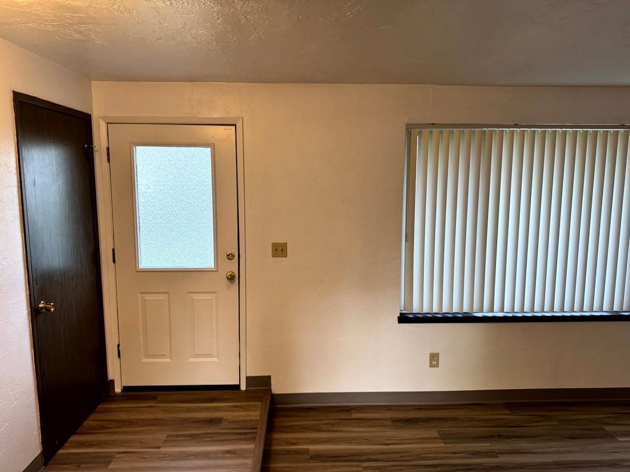 2201 Pierce St - Photo 3 of 23