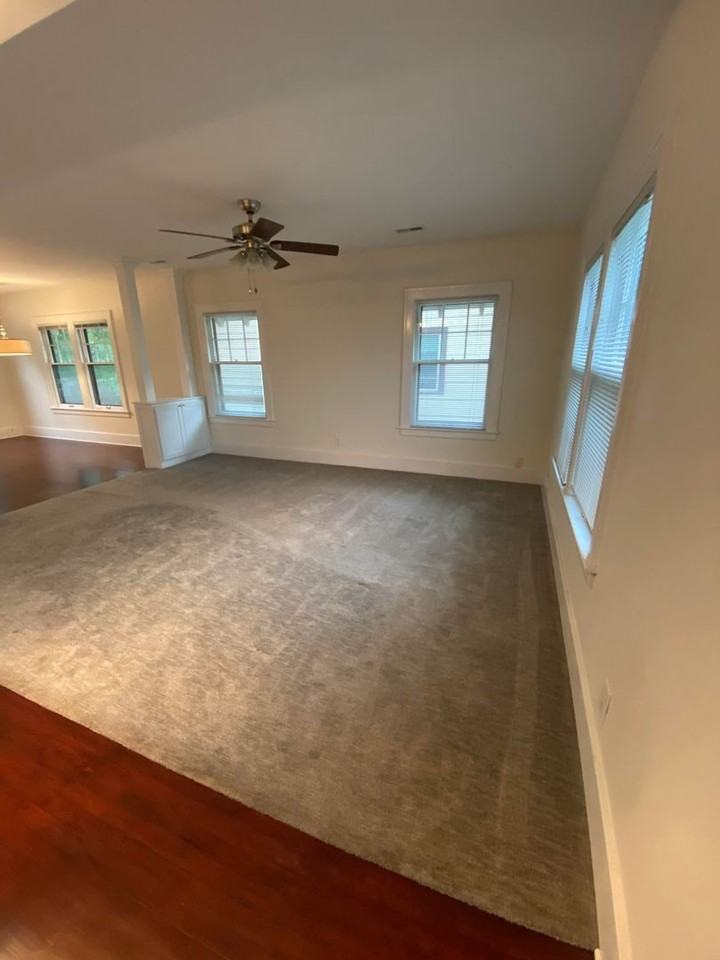 2026 Francis Ave Se - Photo 3 of 22