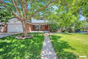 featured image of 3891 E Long Ct