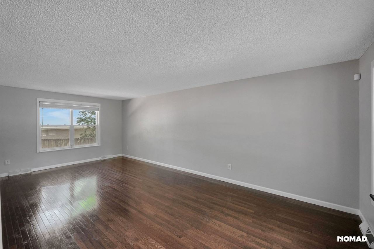 3891 E Long Ct - Photo 7 of 35
