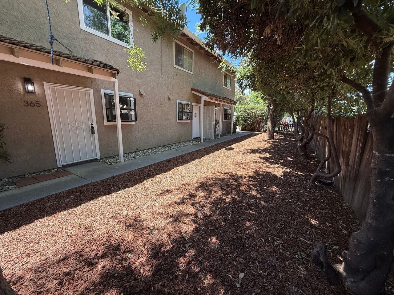 361 S 2nd St - Photo 2 of 11