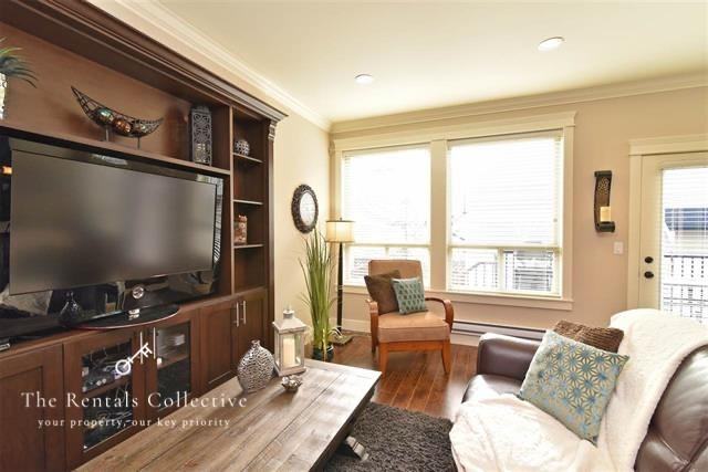 19022 67A Avenue - Photo 3 of 16