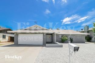 4527 W Solano Dr S - Photo 1 of 1