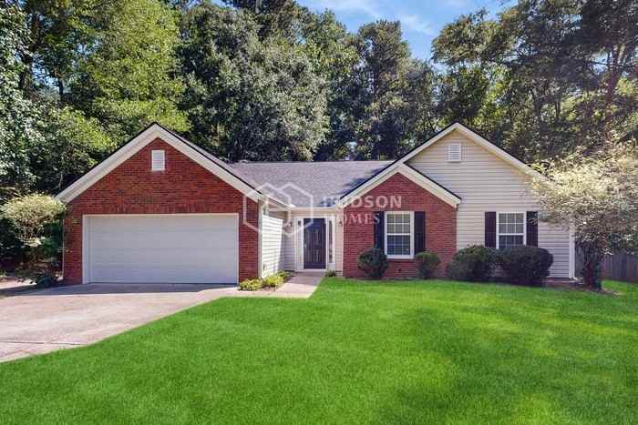 43 Clover Ct - Photo 2 of 33