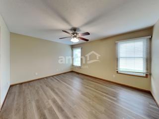 116 Twain Ave #NA - Photo 3 of 17