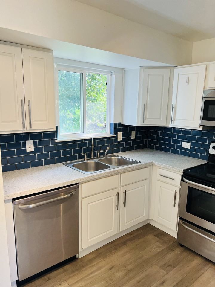 2025 Broman Ct #NA - Photo 4 of 13