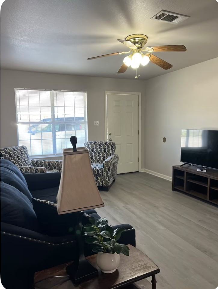 1601 University Parkway #27 - Photo 7 of 22