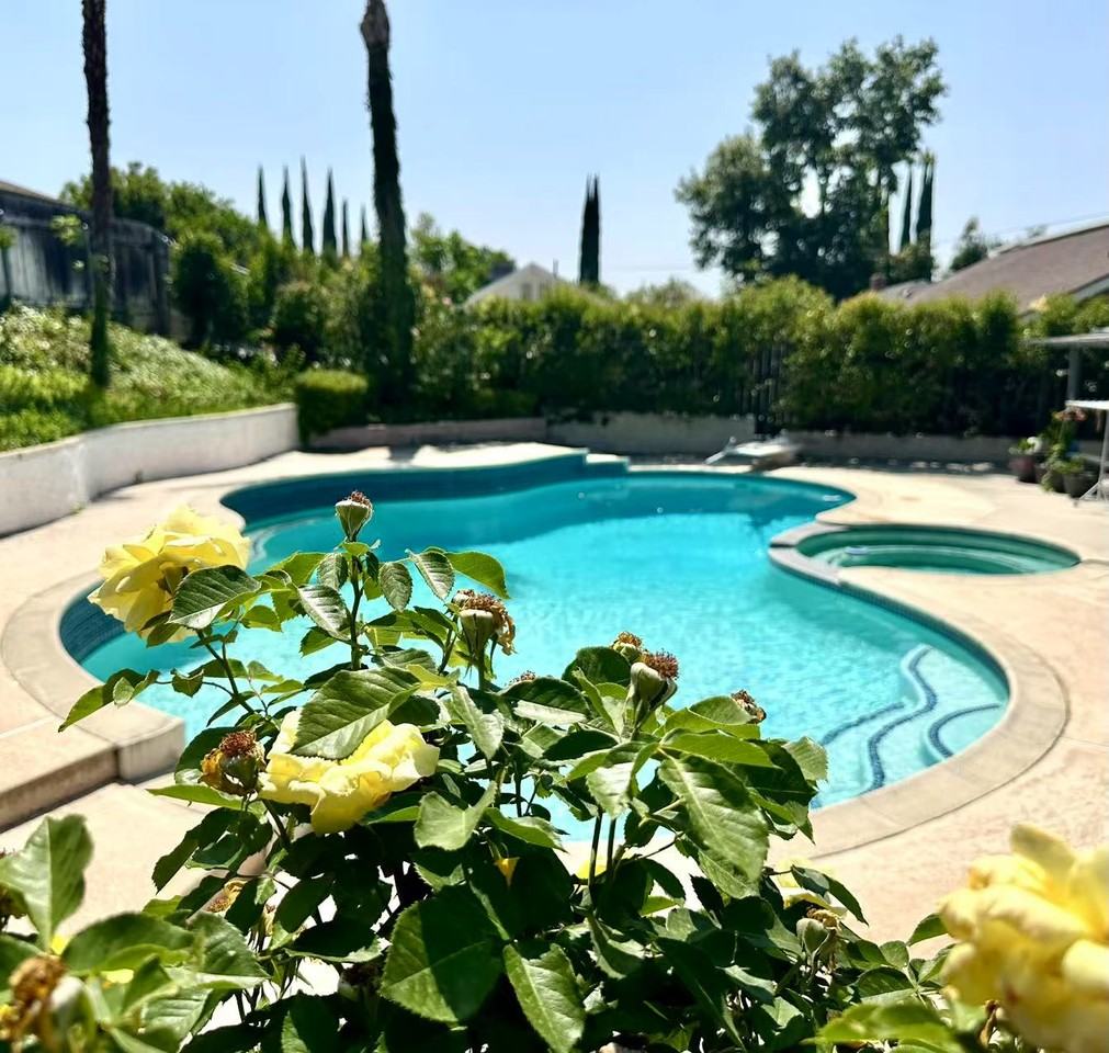 25535 Lawton Ave #NA - Photo 3 of 5