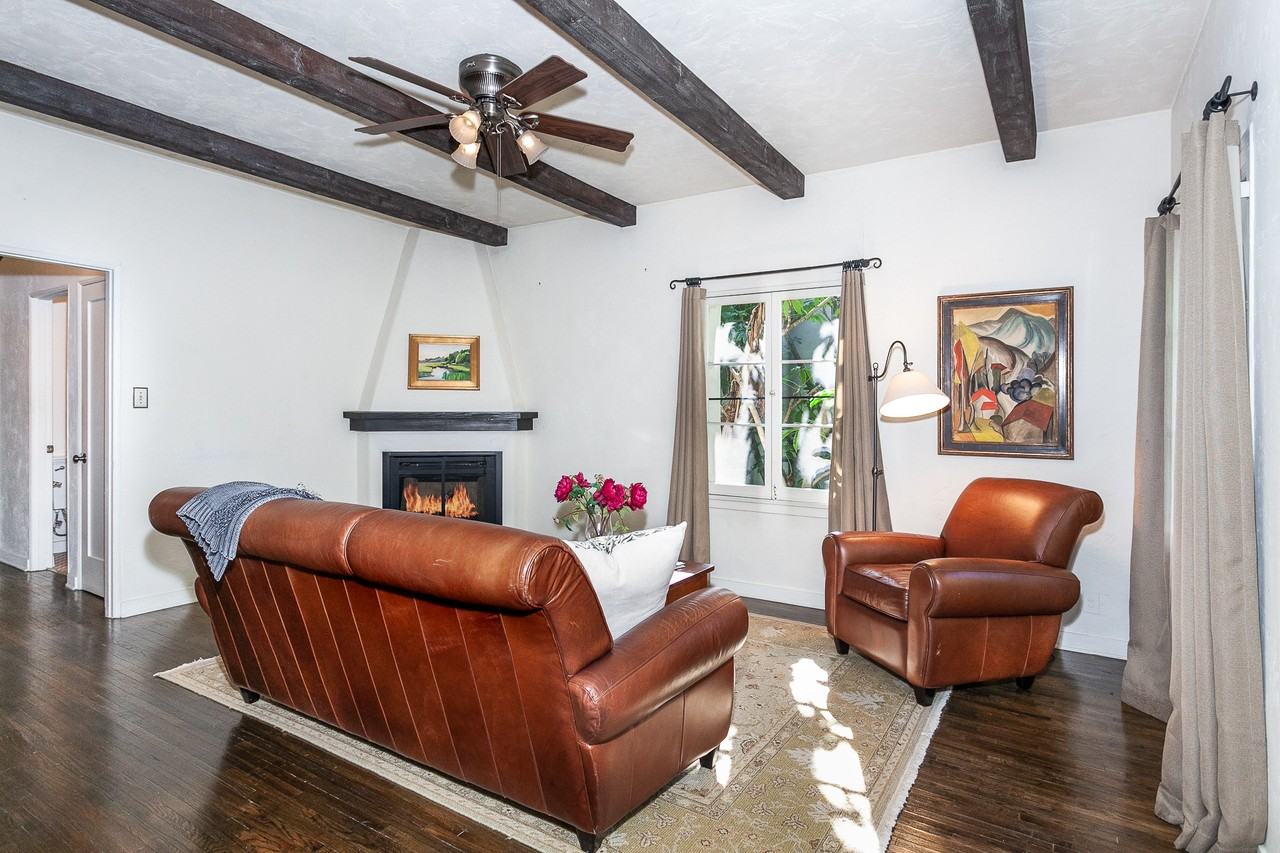 118 Carr Dr #208 - Photo 4 of 14