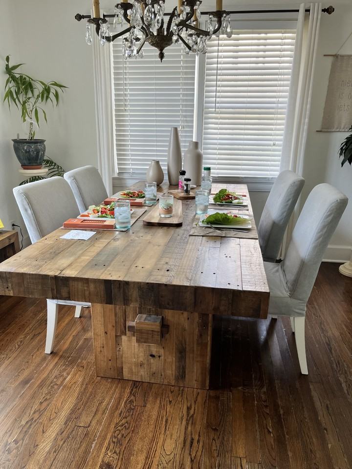 326 E 54th St #NA - Photo 4 of 26