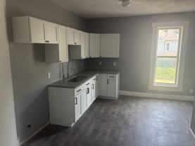 243 Fort St #B - Photo 1 of 1