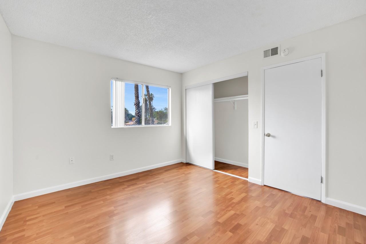 25268 Park Ave #D22 - Photo 7 of 12