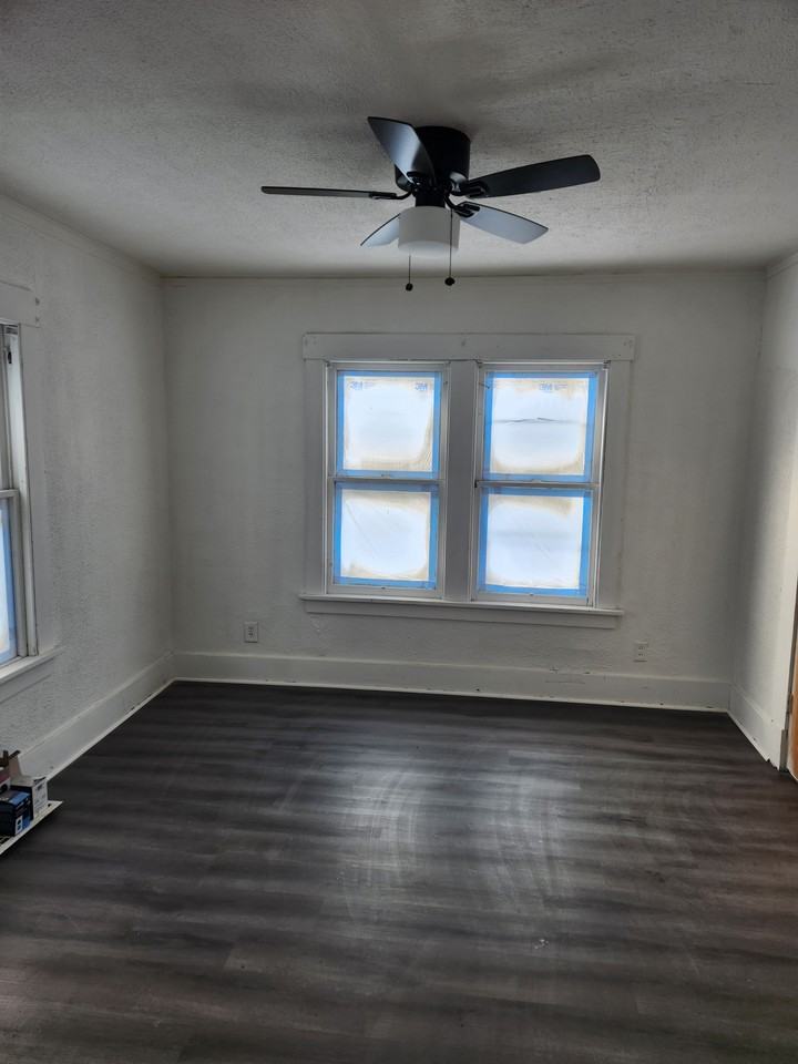 1401 8th St #NA - Photo 2 of 5