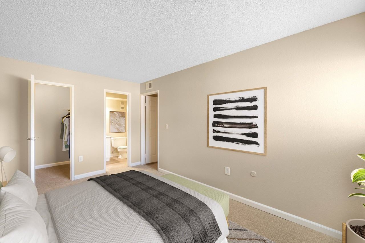 Bella Terra at City Center Apartments - Photo 6 of 24