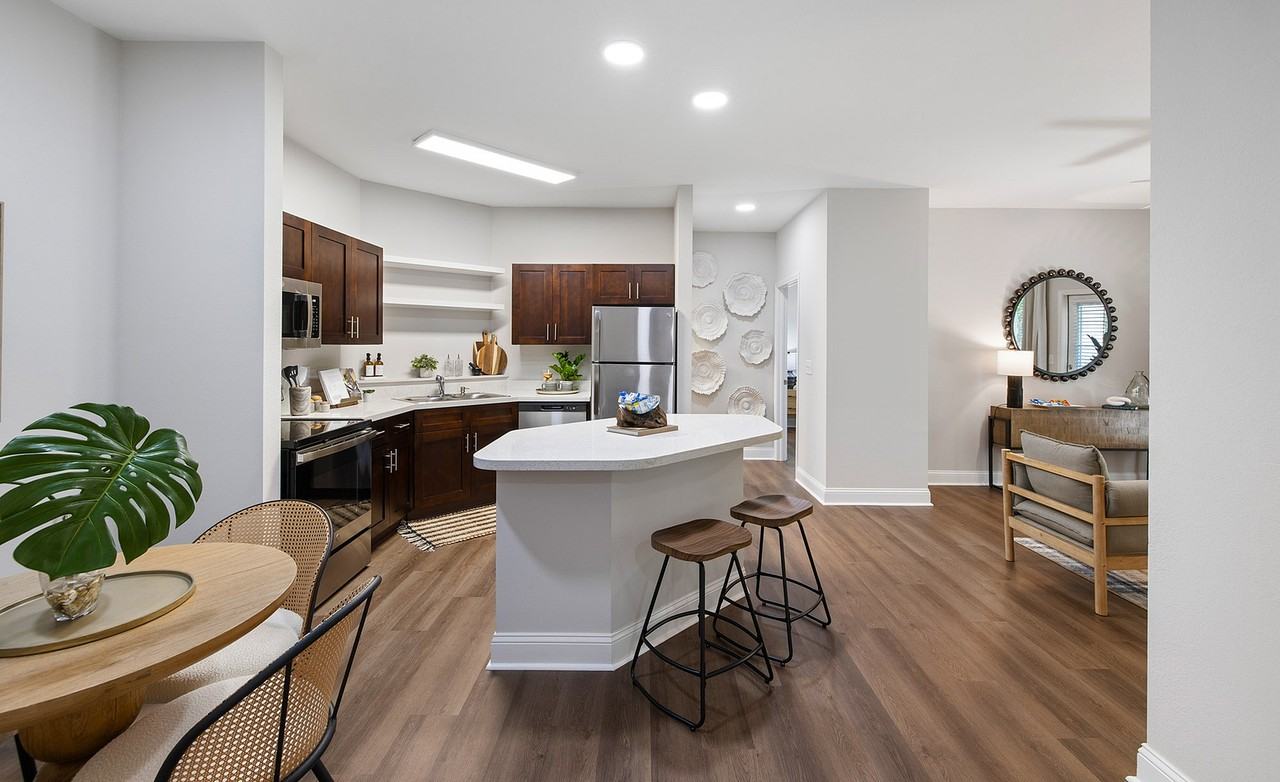 The Apartments at Shade Tree - Photo 2 of 31