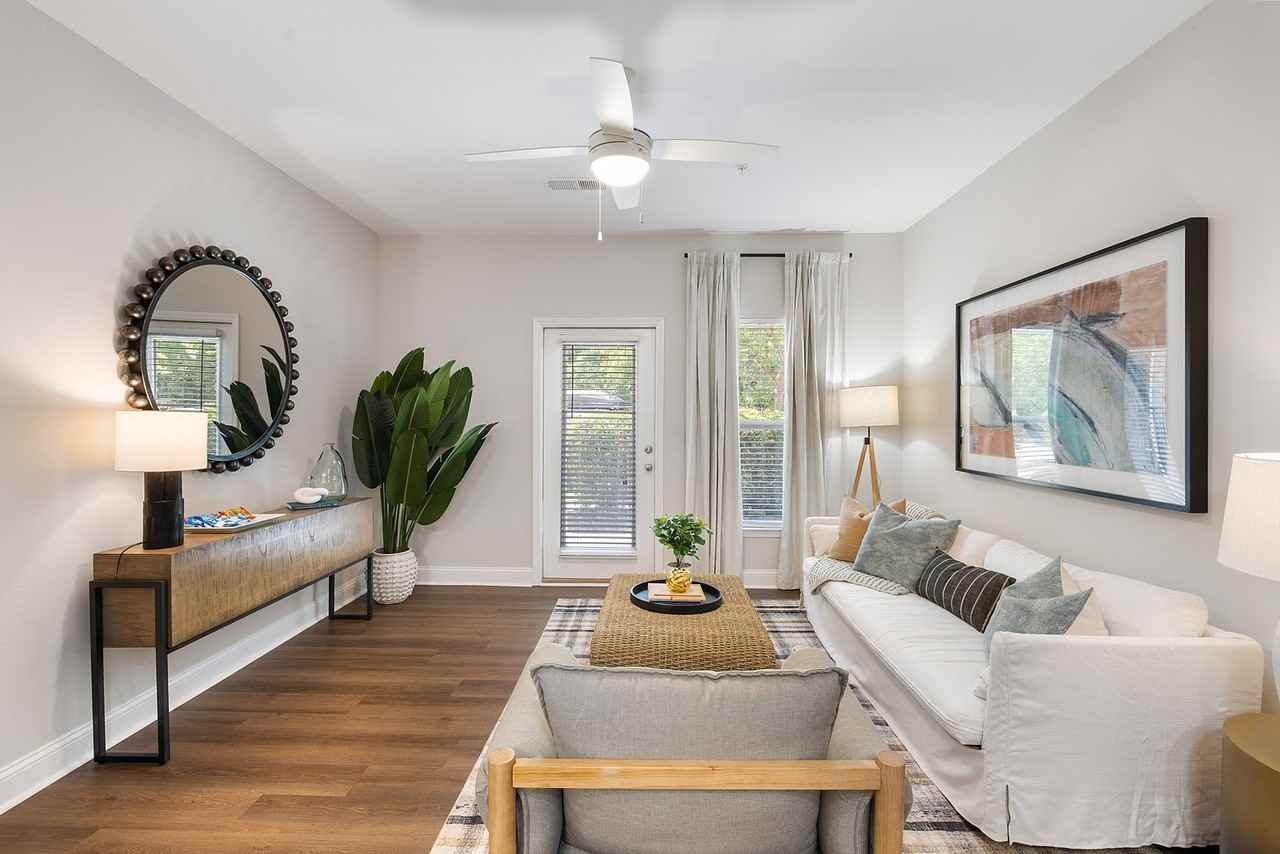 The Apartments at Shade Tree - Photo 4 of 31