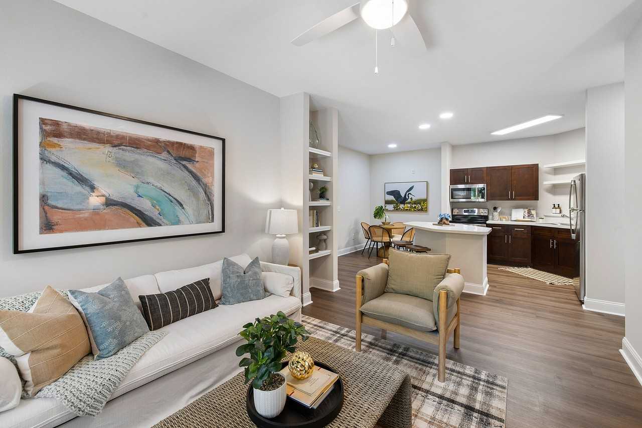 The Apartments at Shade Tree - Photo 5 of 31