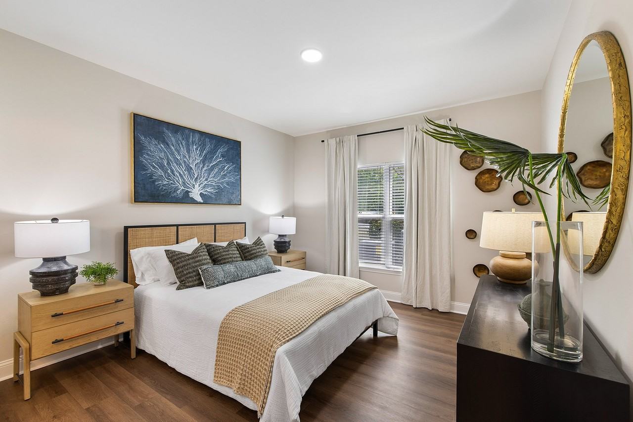 The Apartments at Shade Tree - Photo 7 of 31