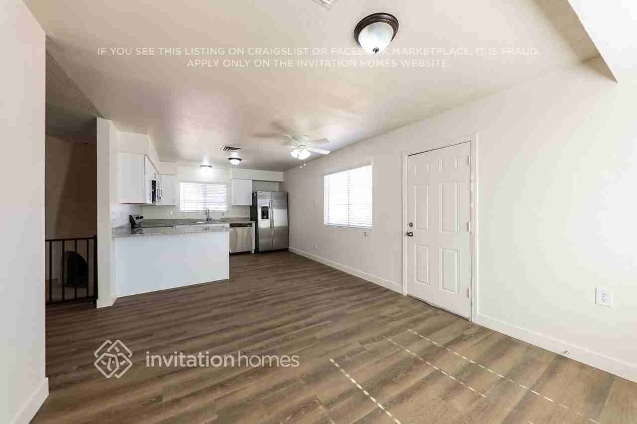 7310 W Cavalier Dr - Photo 6 of 17